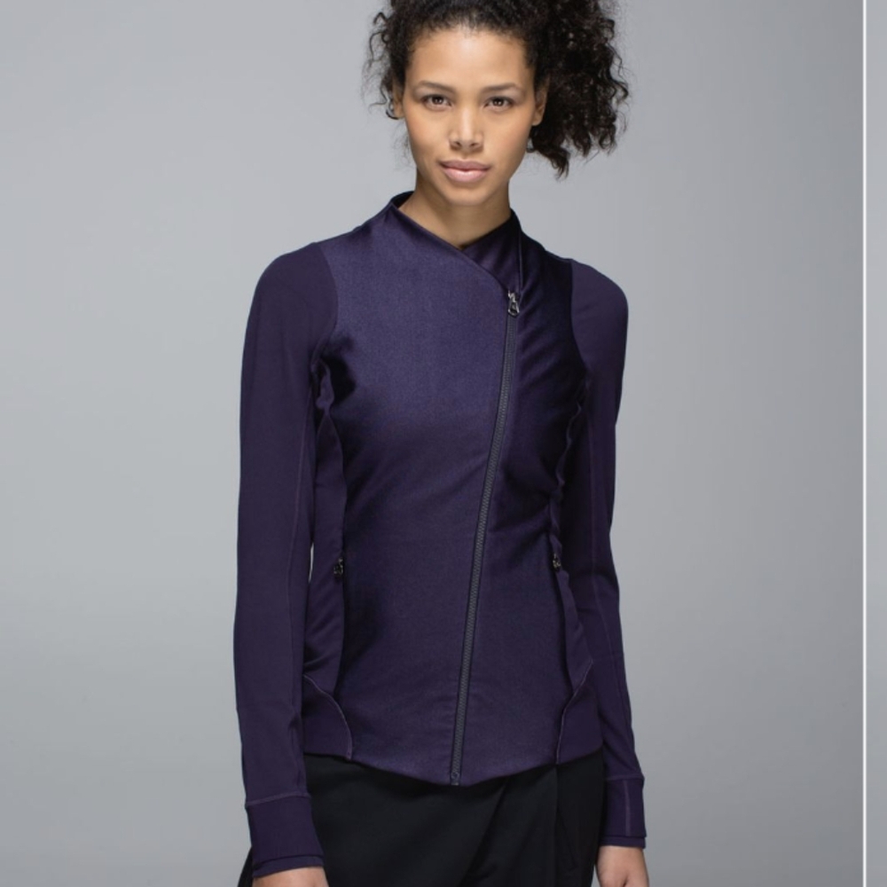 Lululemon Emerge Renewed Jacket Black Grape
